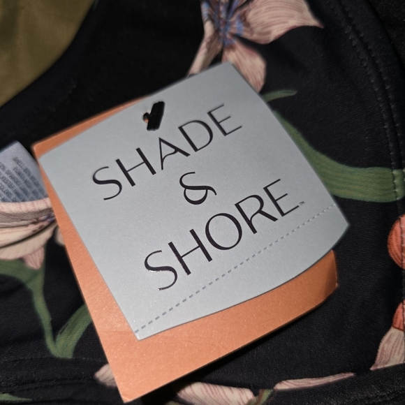 Womens Floral Black One-Piece Shade And Shore Swimsuit, Size Large, NWT!! - Picture 4 of 4